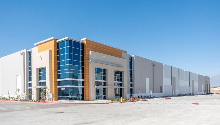 Warehouse Space for Rent at 13977 The Merge Street Eastvale, CA 92880 - #3