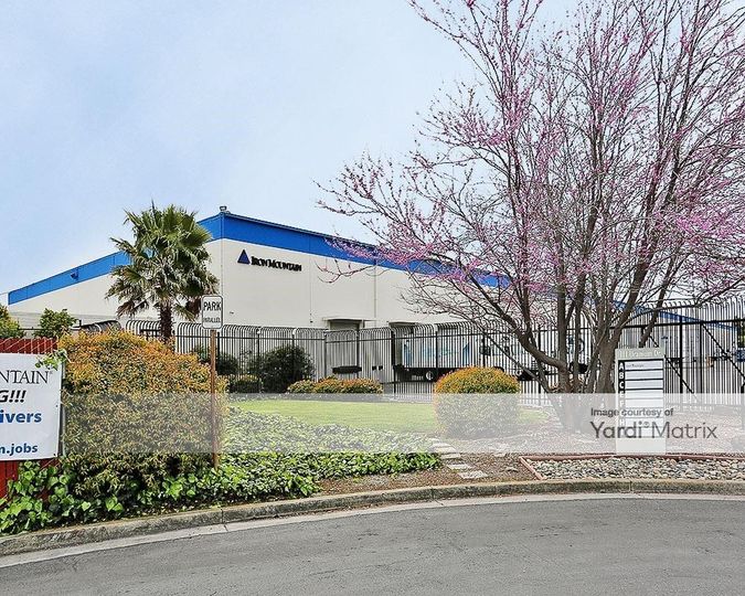 111 Uranium Rd