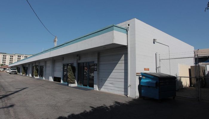 Warehouse Space for Rent at 10400-10422 S La Cienega Blvd Inglewood, CA 90304 - #2