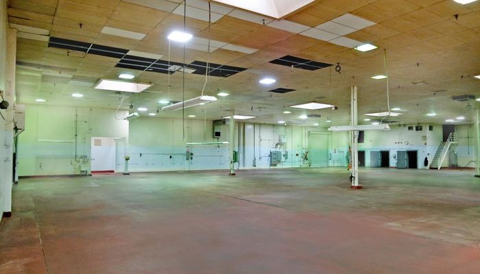 Warehouse Space for Rent at 414 S Crocker St Los Angeles, CA 90013 - #3