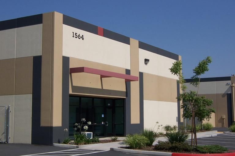 Bldg 5 photo 1