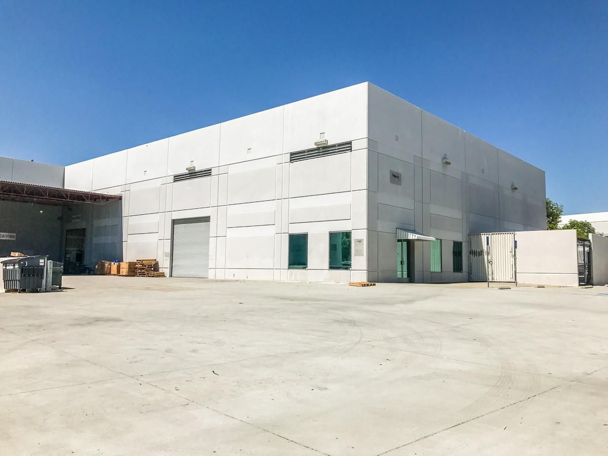 Industrial Property For Lease photo 1