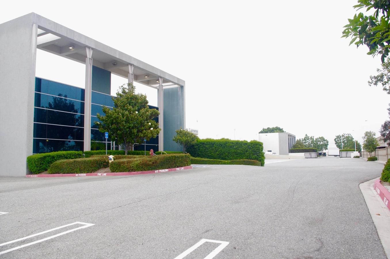 Portico Distribution Center photo 4