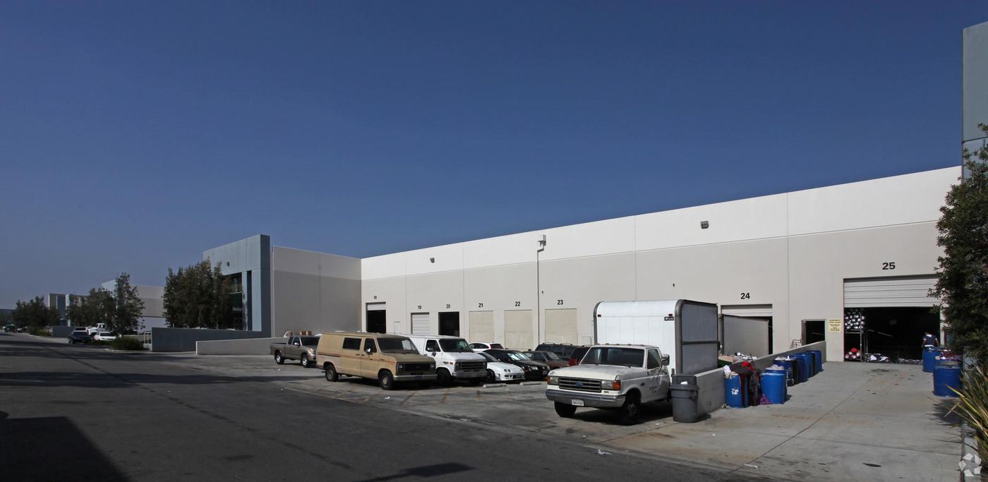 Bldg 2 photo 4