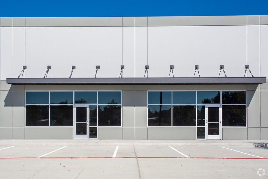 McKinney Industrial Center 415-465 Industrial Blvd photo 3