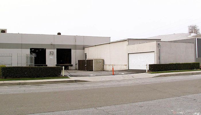 Warehouse Space for Rent at 7141 S Paramount Blvd Pico Rivera, CA 90660 - #3