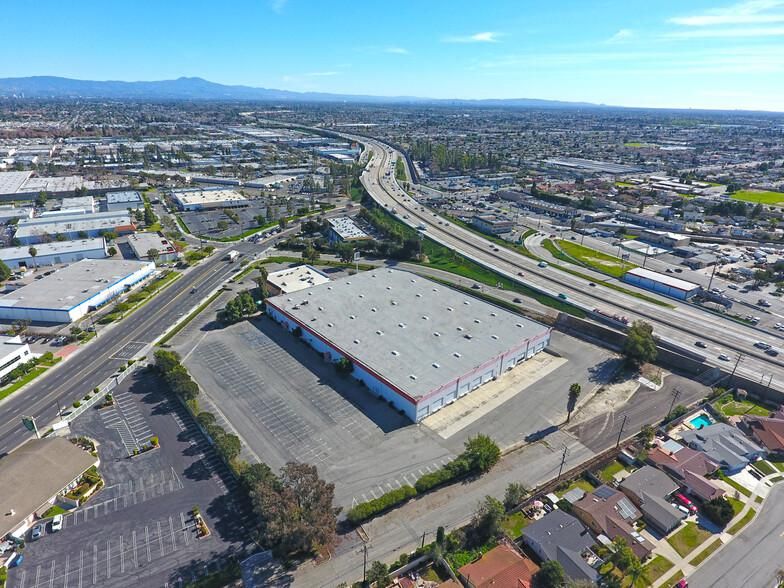 Garden Grove Center 12821 Knott St photo 2