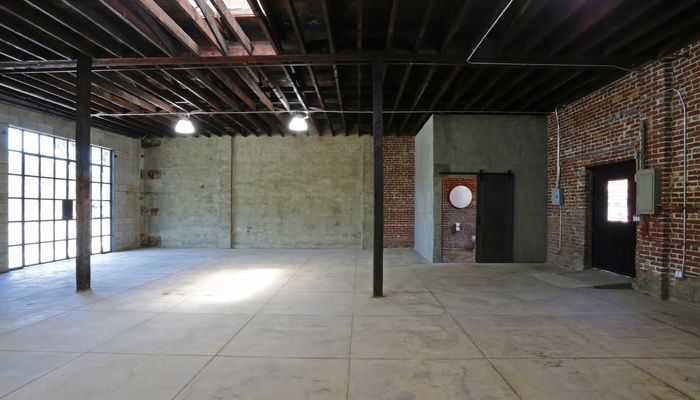 Warehouse Space for Sale at 418 W Chevy Chase Dr Glendale, CA 91204 - #5