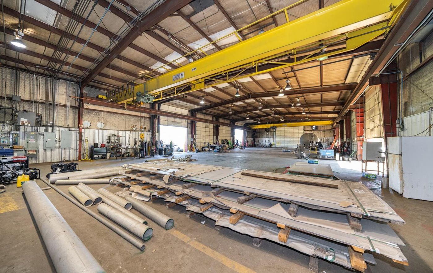 13,500 SF on 5.04 Acres photo 4