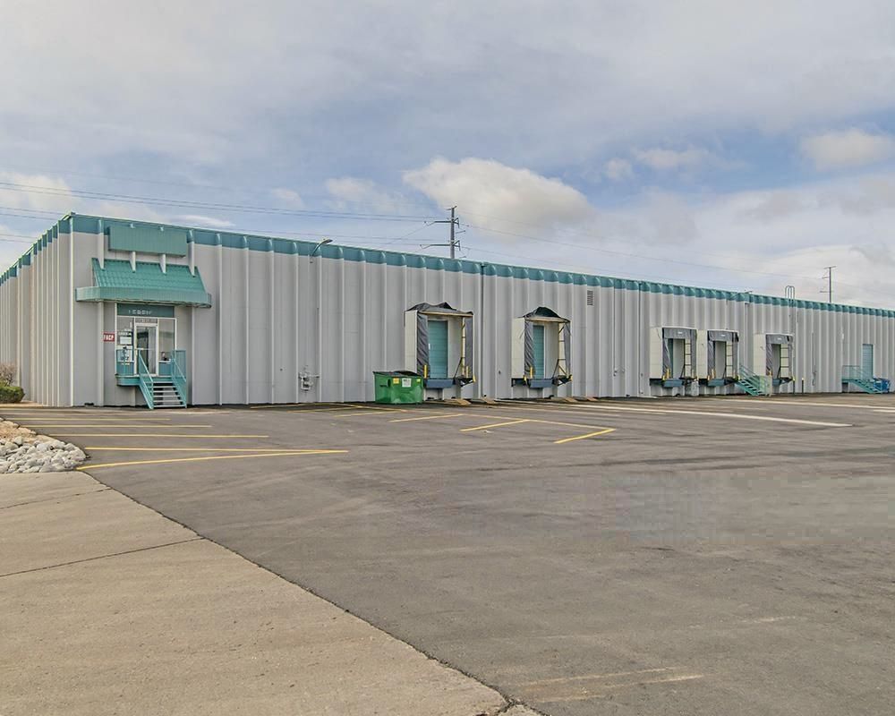 Airport Industrial Center - Bldg 14 photo 4