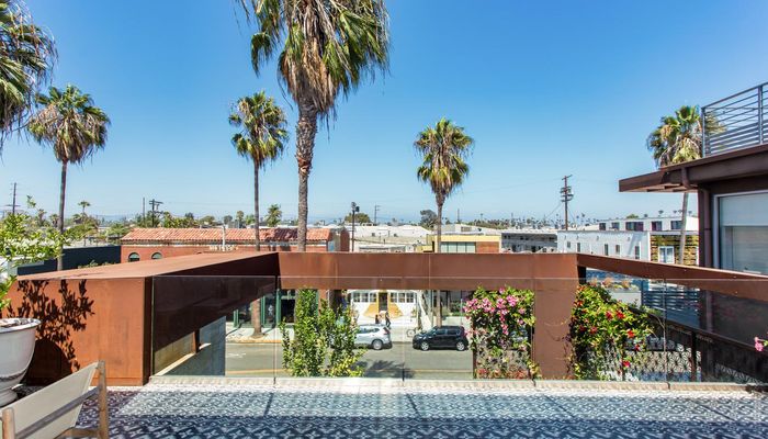 Office Space for Rent at 1632 Abbot Kinney Blvd Venice, CA 90291 - #30