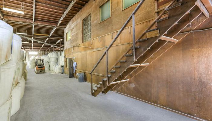 Warehouse Space for Rent at 320 E Harry Bridges Blvd Wilmington, CA 90744 - #5