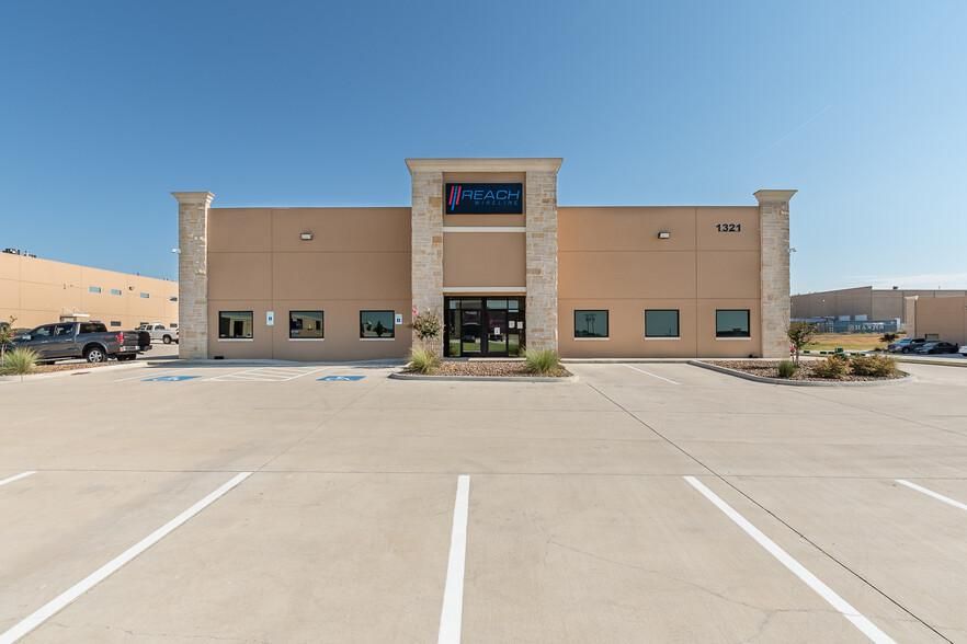Markum Business Park 1321 Ranchers Legacy Trl photo 3