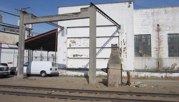 Warehouse Space for Rent at 2250 Los Angeles St Fresno, CA 93721 - #1