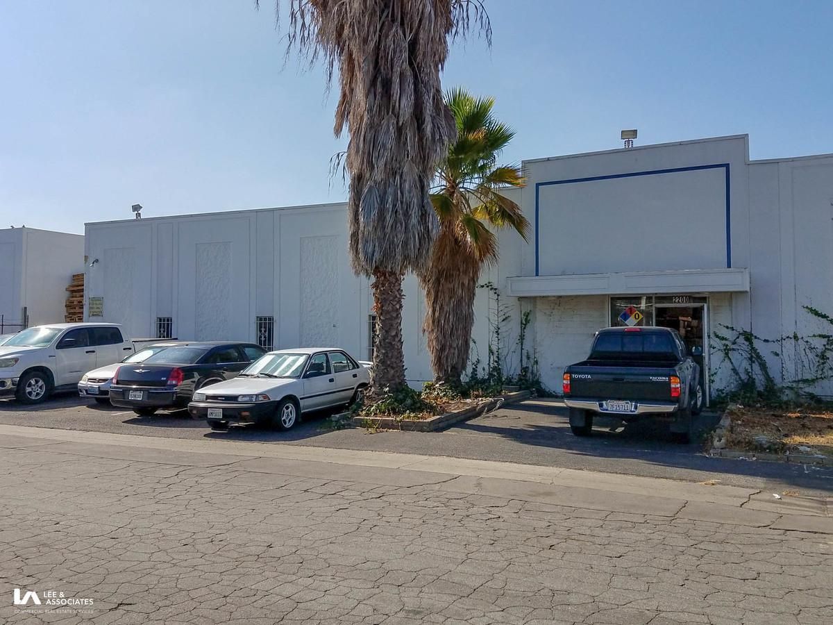 Industrial Property For Sale photo 1