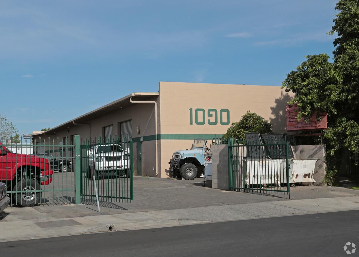 Industrial Property For Lease photo 1