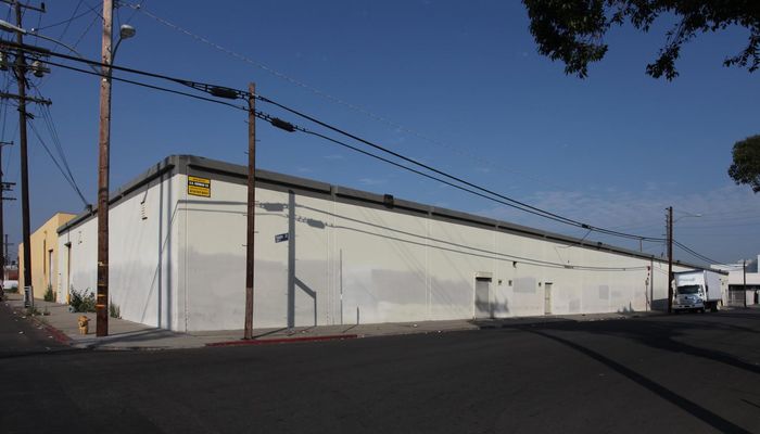 Warehouse Space for Rent at 1016-1020 E 14th Pl Los Angeles, CA 90021 - #1