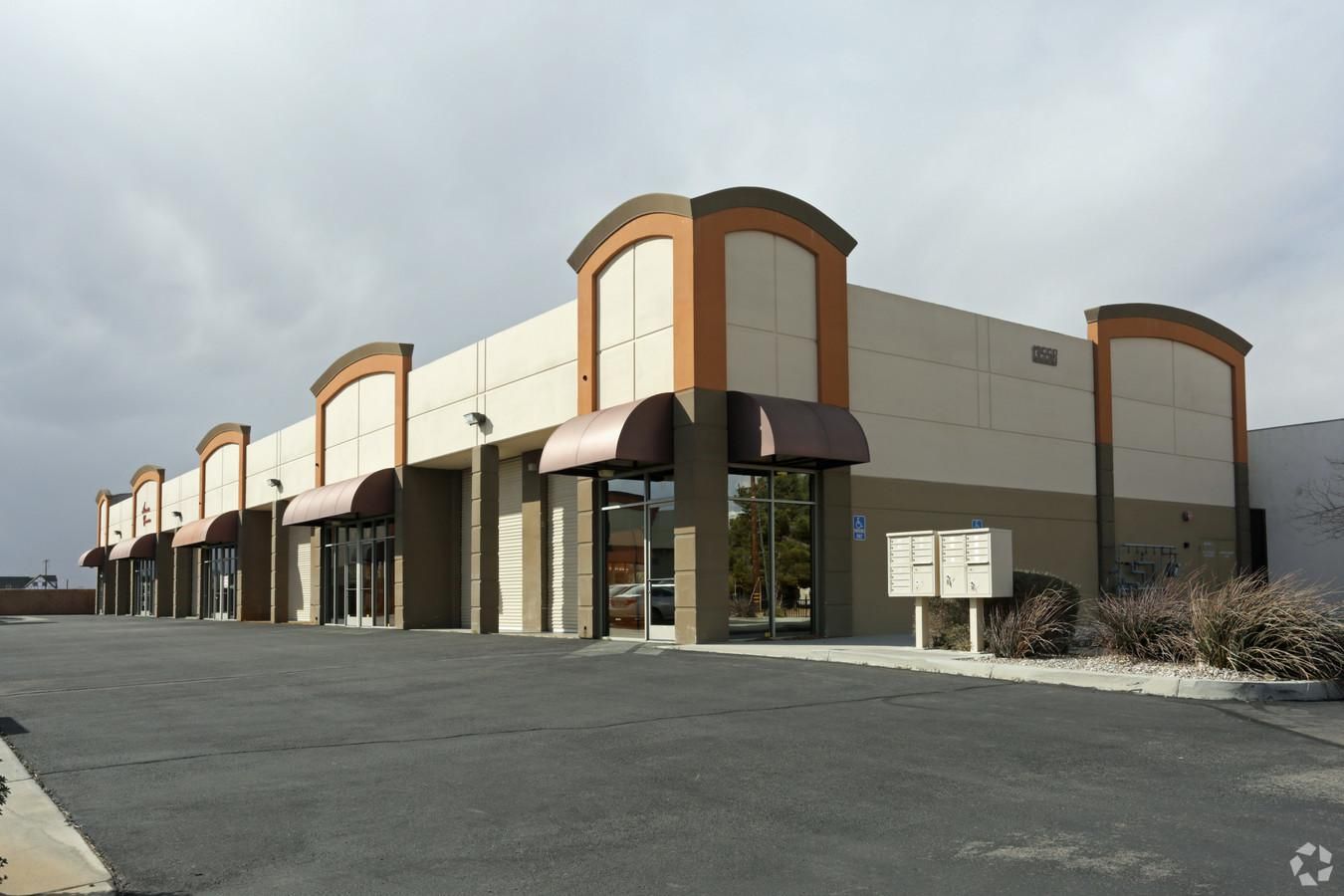 Industrial Property For Lease photo 1
