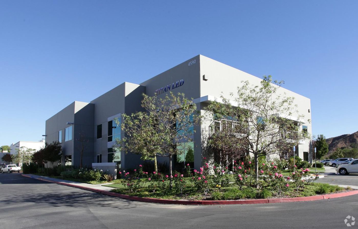 Bldg 1 photo 1