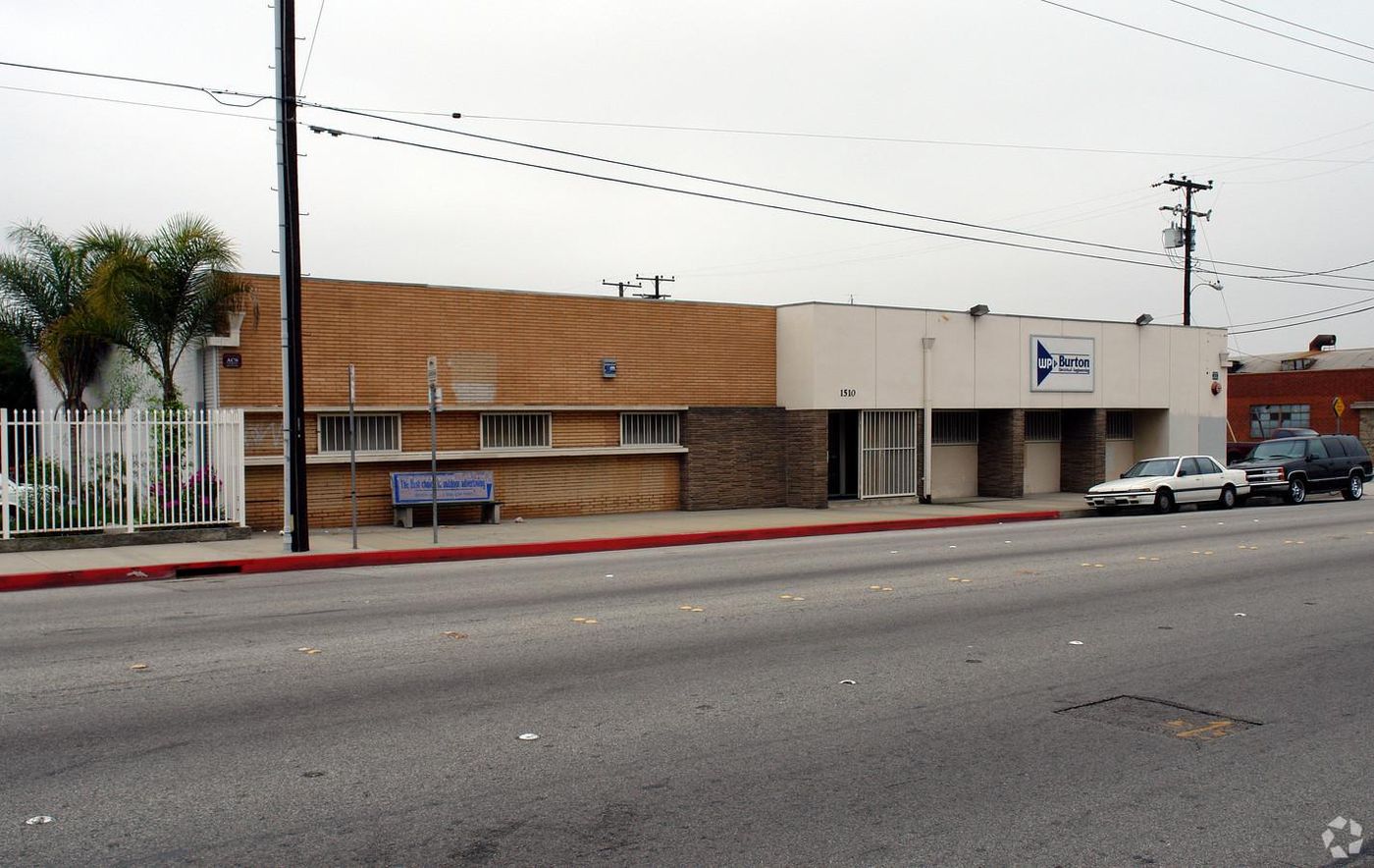 Executive Office Property for Lease photo 1