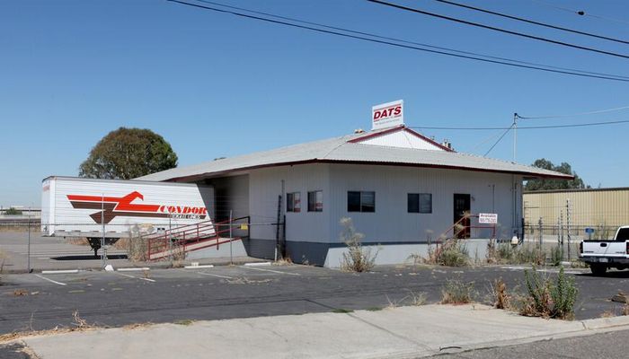 Warehouse Space for Rent at 1413 Lone Palm Ave Modesto, CA 95351 - #3