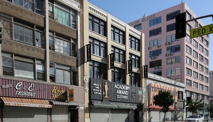 Warehouse Space for Rent at 817 S Los Angeles St Los Angeles, CA 90014 - #3