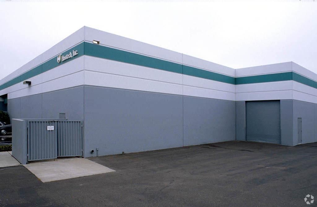 Bldg 8 photo 2