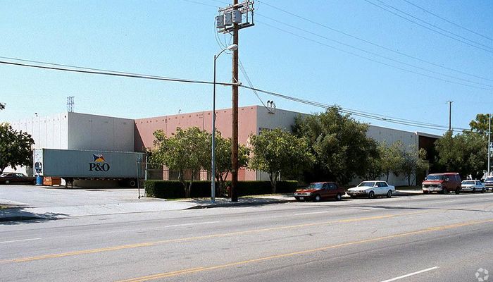 Warehouse Space for Rent at 13315 S Figueroa St Los Angeles, CA 90061 - #2