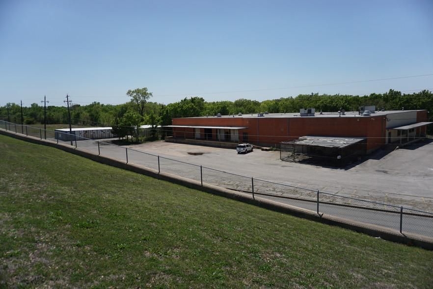 4816 N Frisco Rd photo 2