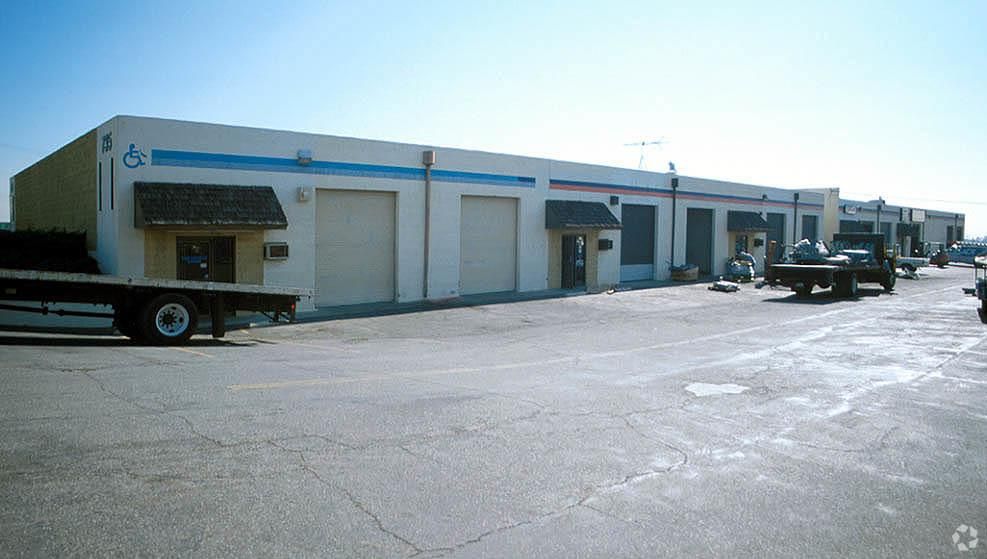 Industrial Property For Lease photo 4