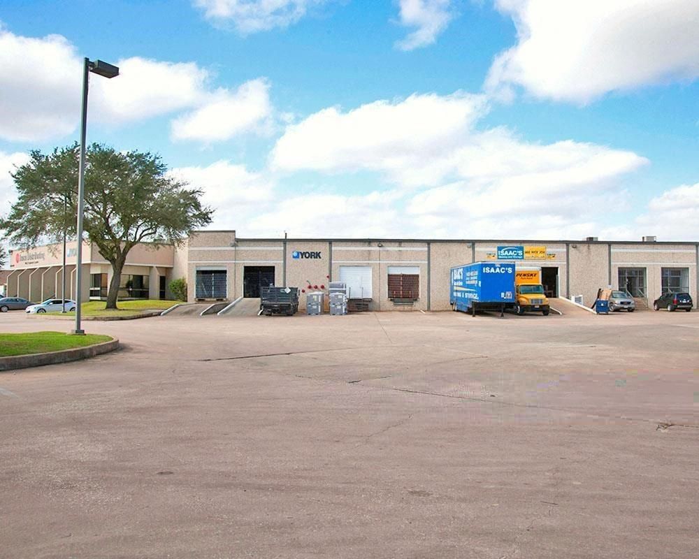 Southport Business Park - 5921 South Loop East photo 1