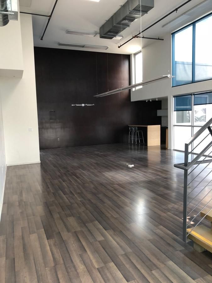 2332 Cotner Ave. Office Building photo 1
