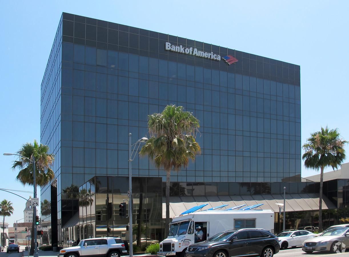 Bank of America Bldg photo 4