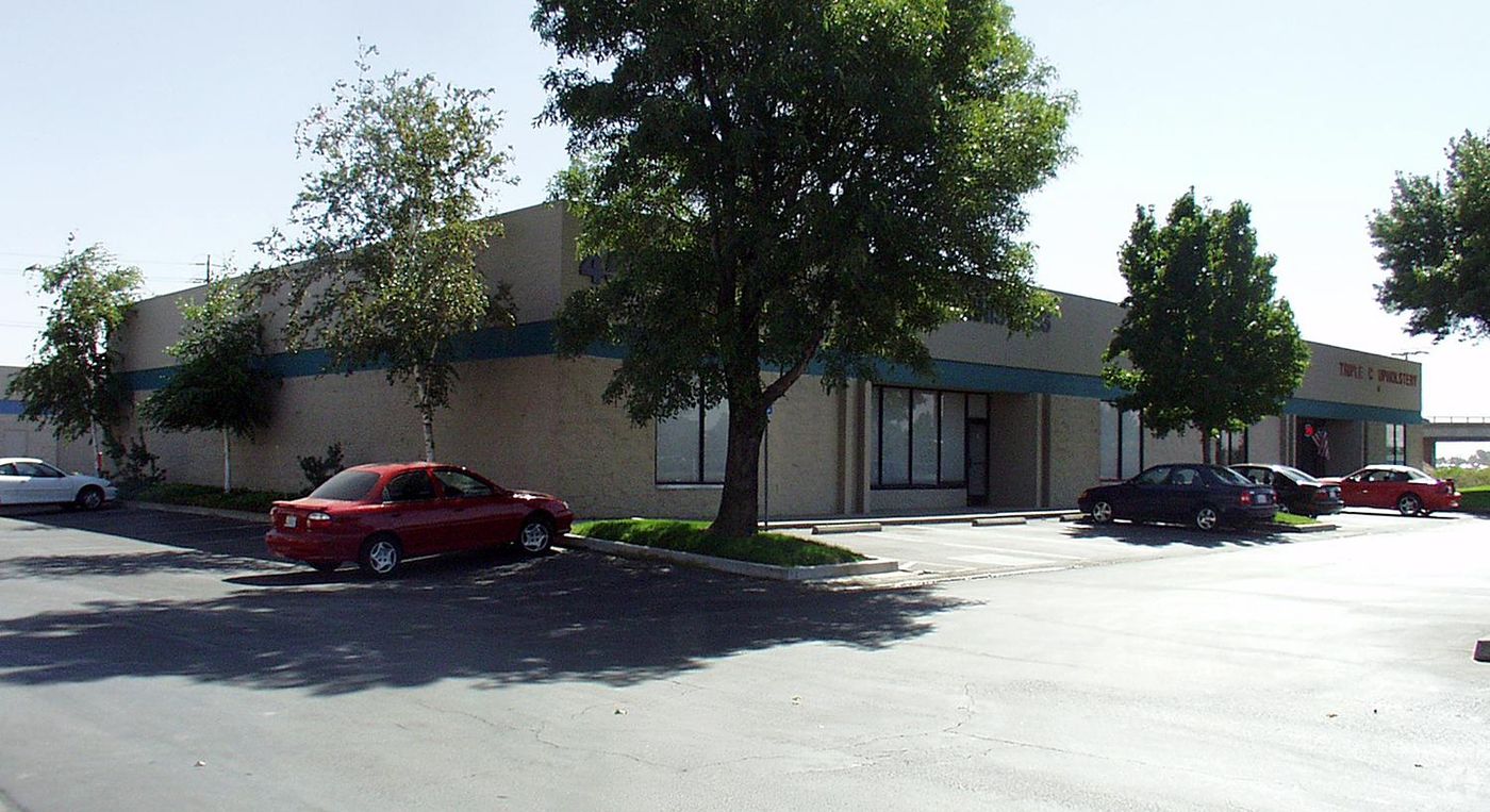 Industrial Property For Lease photo 2