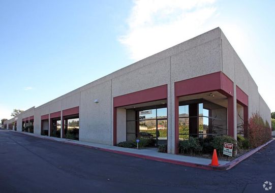 E thru J 949 N Cataract Ave