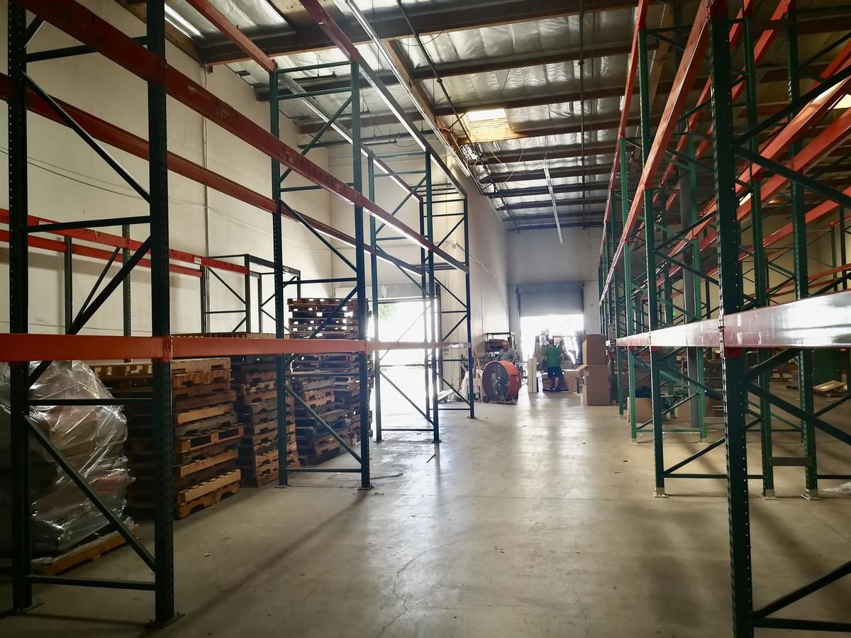 Bldg 5 photo 3