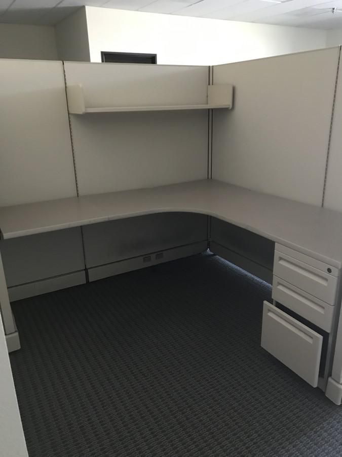 PROFESSIONAL OFFICE/MEDICAL SPACE AVAILABLE photo 2