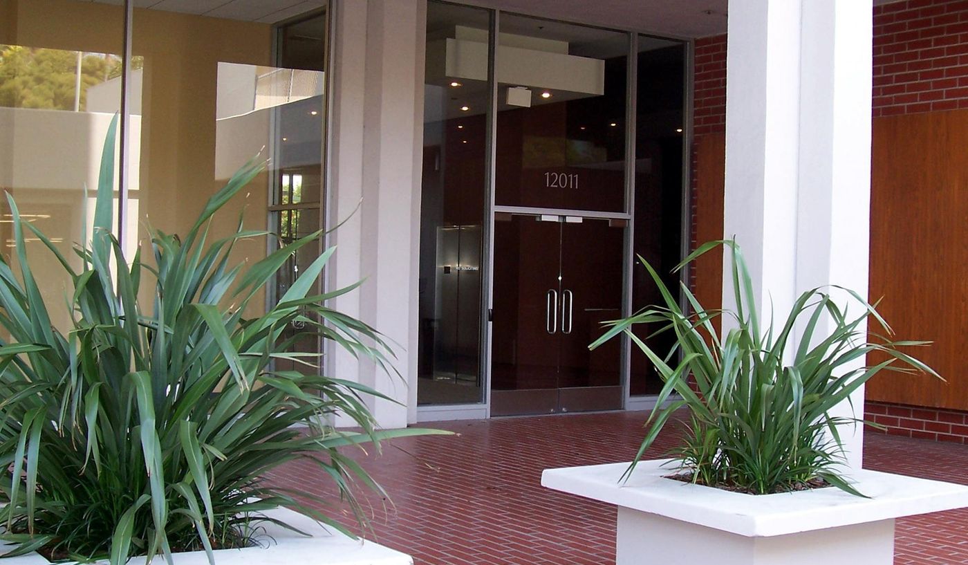 12011 San Vicente- Special Rate Brentwood Offices! photo 3