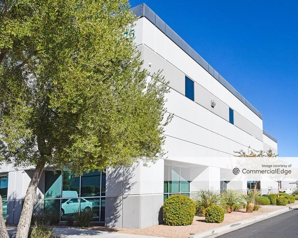Prologis Arrowhead Commerce Center - Building 6 photo 4