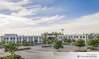 Warehouse Space for Rent located at 1430 Decision Street Vista, CA 92081