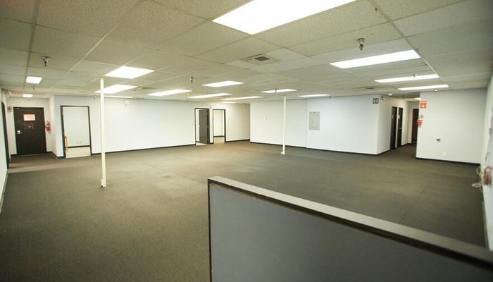 Warehouse Space for Rent at 5711 Buckingham Pky Culver City, CA 90230 - #4