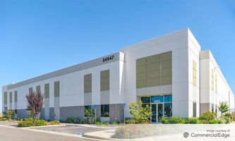 Warehouse Space for Rent located at 34943 Flyover Court Bakersfield, CA 93308