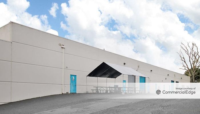 Warehouse Space for Rent at 3023-3035 Research Dr Richmond, CA 94801 - #5