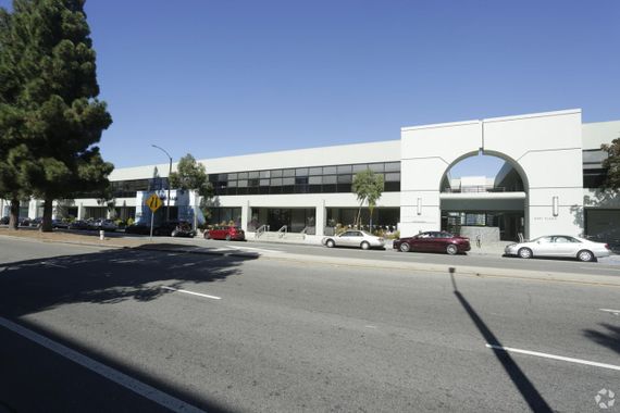 Ocean Park Plaza