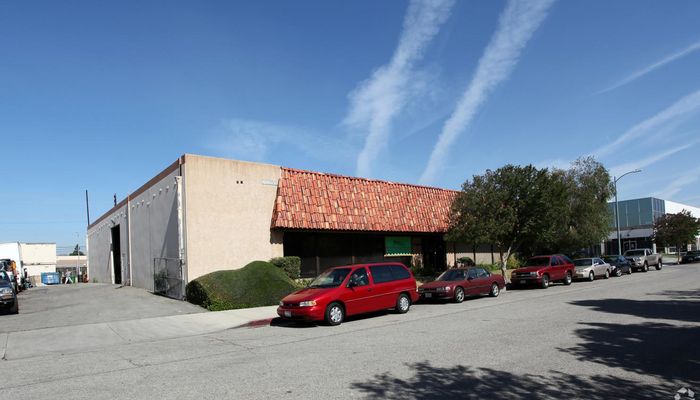 Warehouse Space for Rent at 21300 Deering Ct Canoga Park, CA 91304 - #1