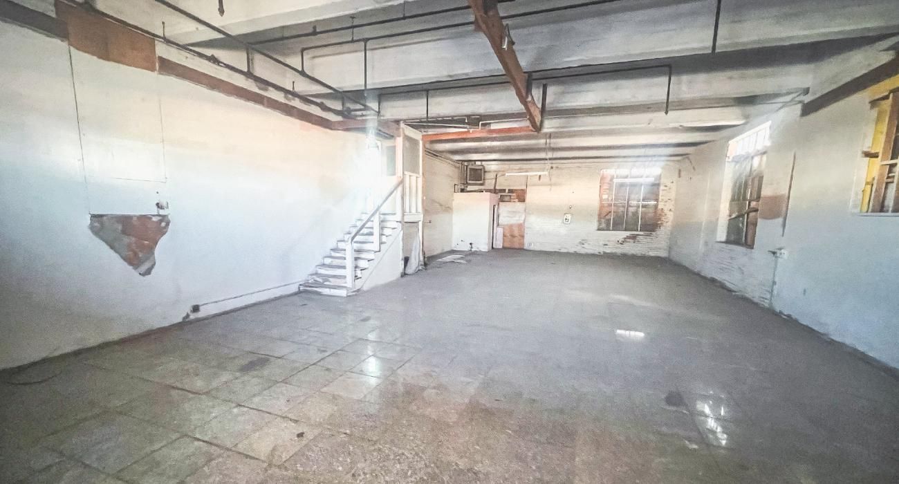 2250 Los Angeles Street photo 2