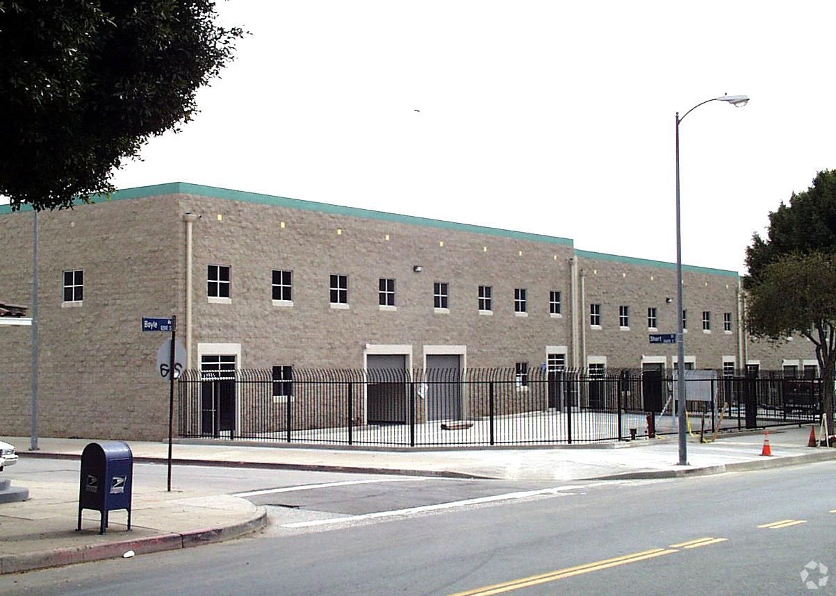 Industrial Property For Lease photo 2