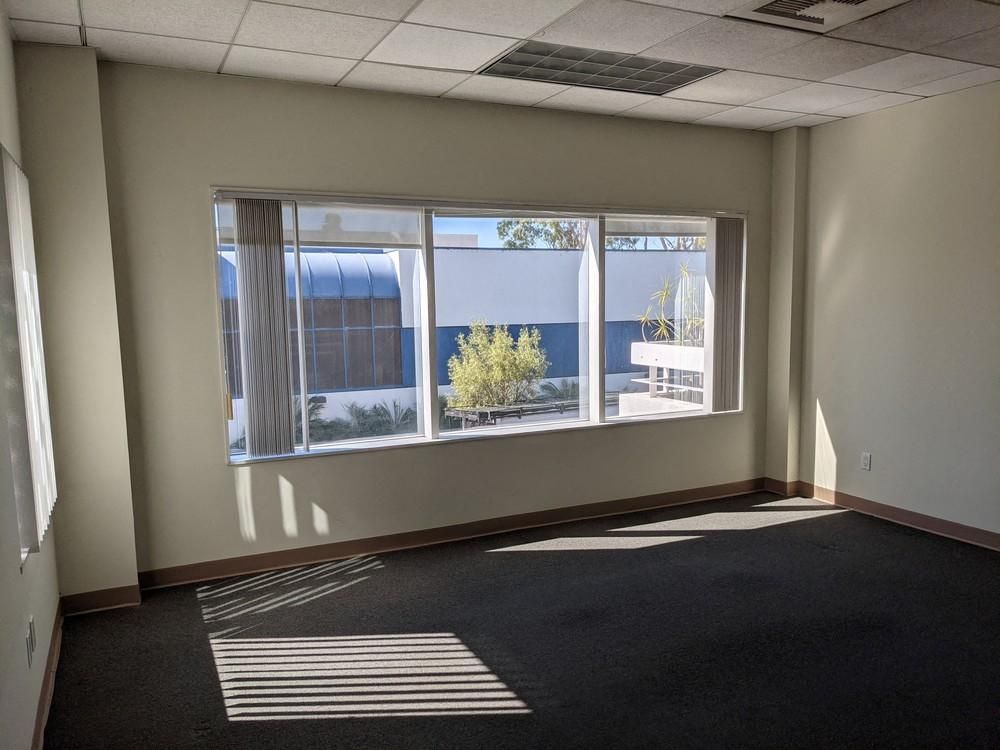 3201 Wilshire Blvd. photo 4