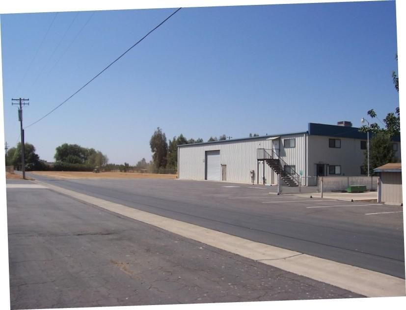 Industrial Property For Sale photo 4