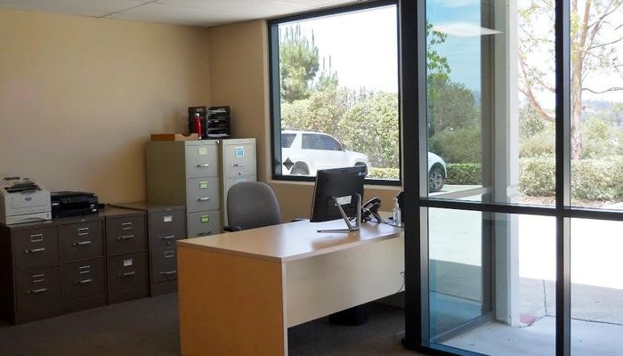 Warehouse Space for Rent at 2575 Fortune Way Vista, CA 92081 - #6